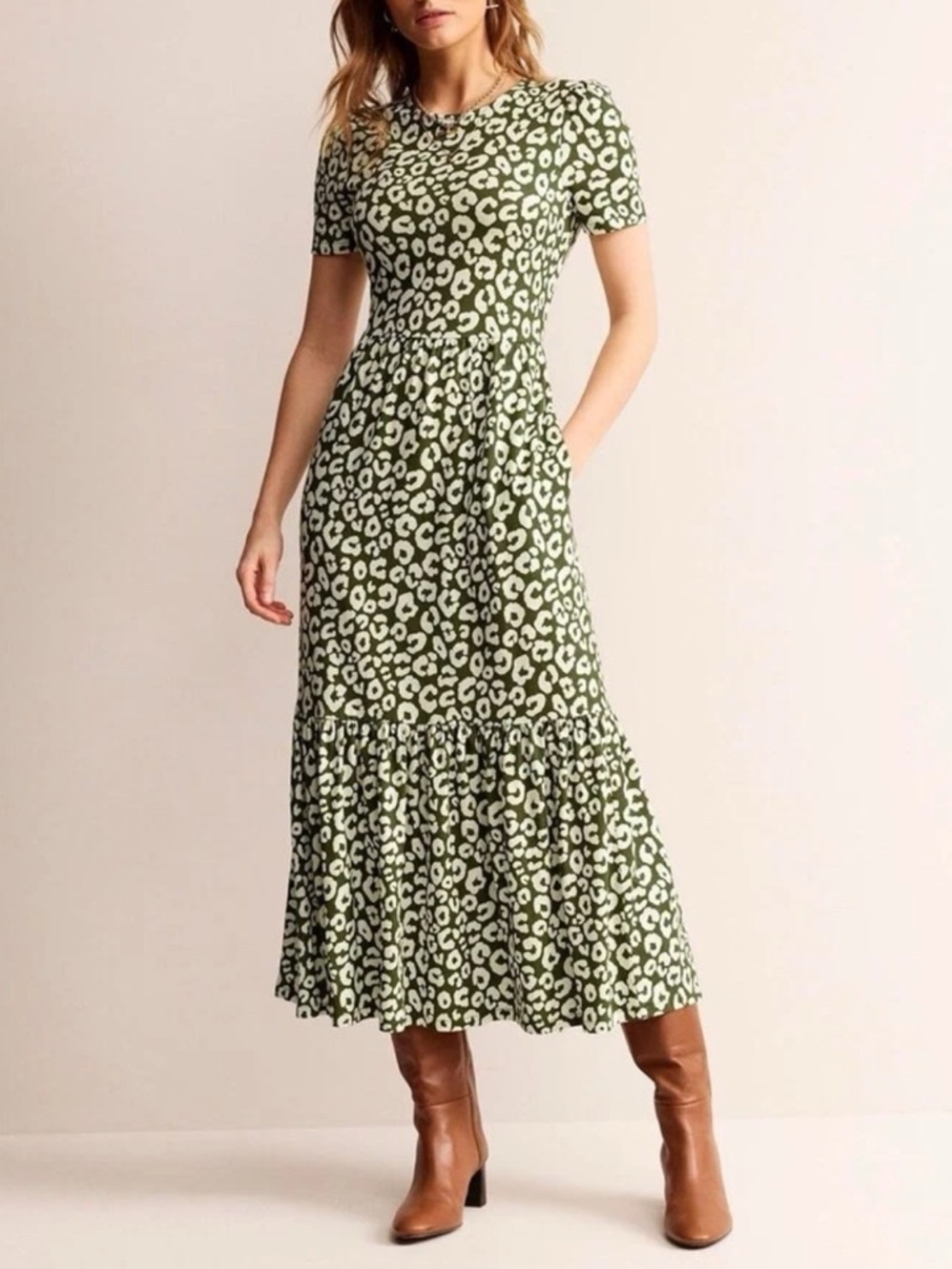 Boden Emma Olive Green Leopard Print Short-Sleeve Tiered Dress